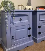 modrá kriedová farba na drevo moody blue