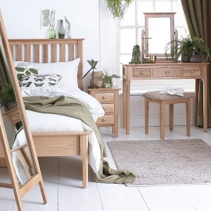 Moderná škandinávska spáľna, moderná posteľ z masívu - dubu.sk - nábytok z masívu