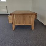 Drevený konferenčný stolík z masívu