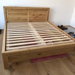 moderne postele s odkladacim priestorom dub masiv bratislava