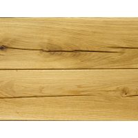 Rozpraskané dubové drevo - detail postele