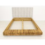Pevna posteľ z drevených trámov 180x200cm