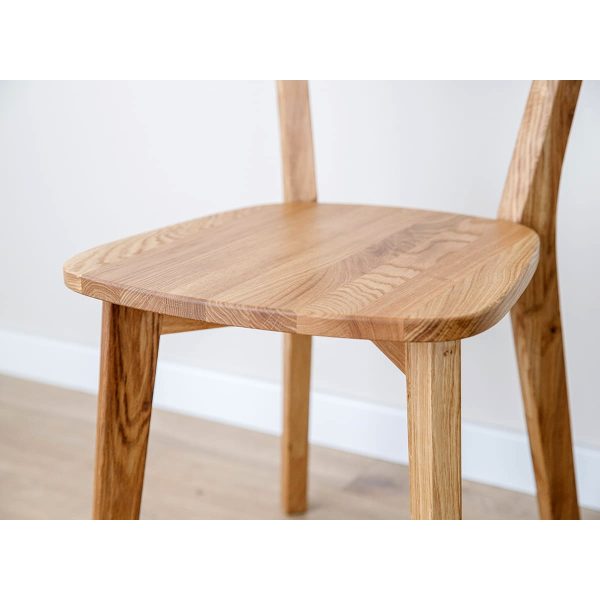 lahké dubové stoličky masív