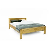 moderná manželská postel z dreva skladom