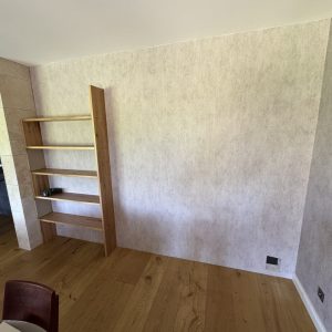 vyroba a montaz polic regalov z masivu